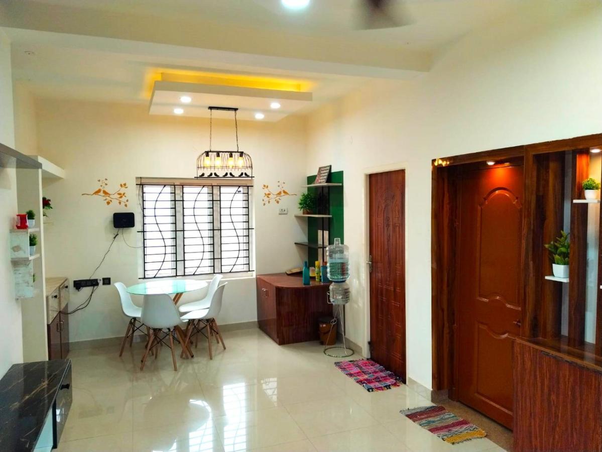 Asshappystayinn Hotel Tiruchirappalli 外观 照片