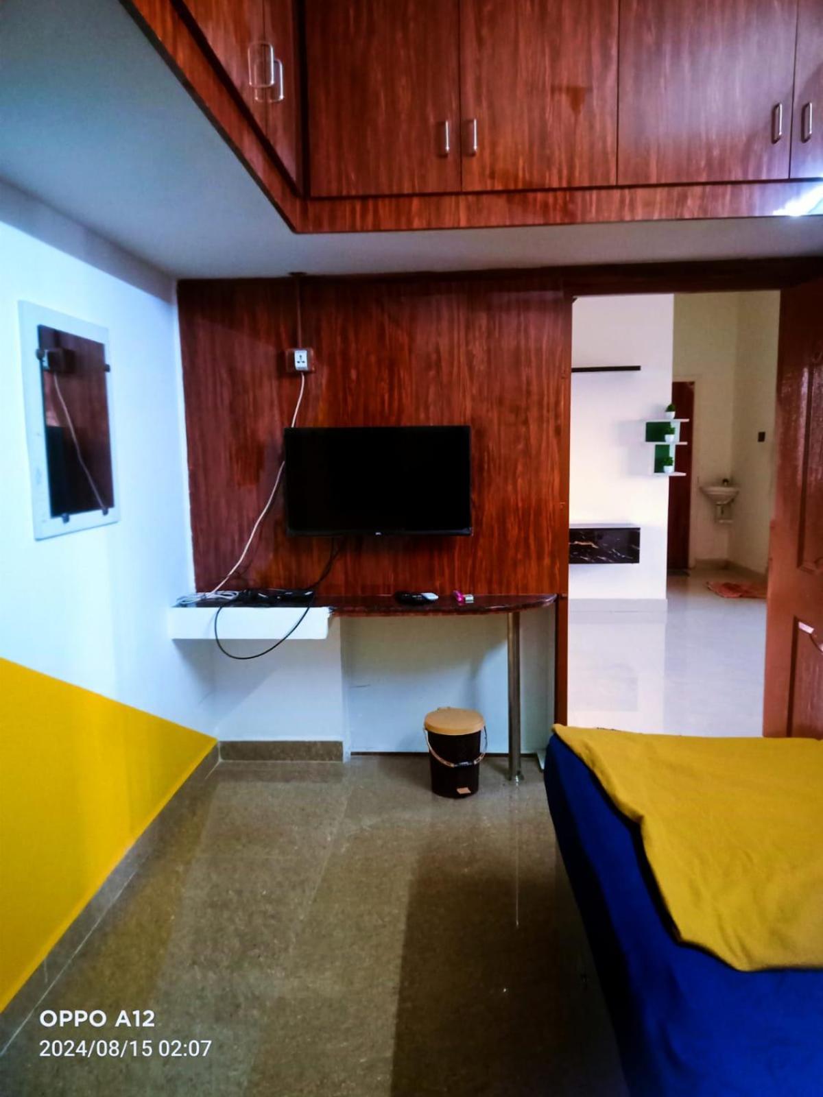 Asshappystayinn Hotel Tiruchirappalli 外观 照片